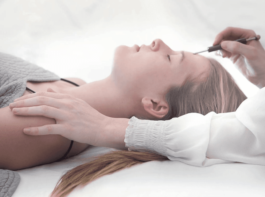 Dien Chan Zone facial reflexology with a specialised metal tool